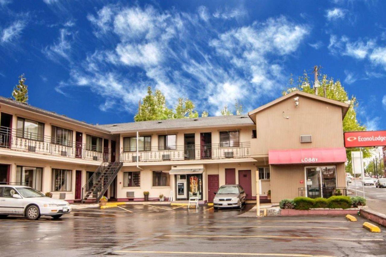 Broadway Inn Portland Downtown Exterior foto